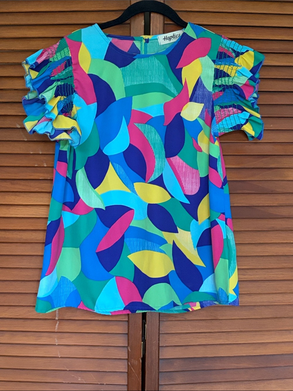 Haptics Multicolor Leaf-Print Ruffle Sleeve Blouse
